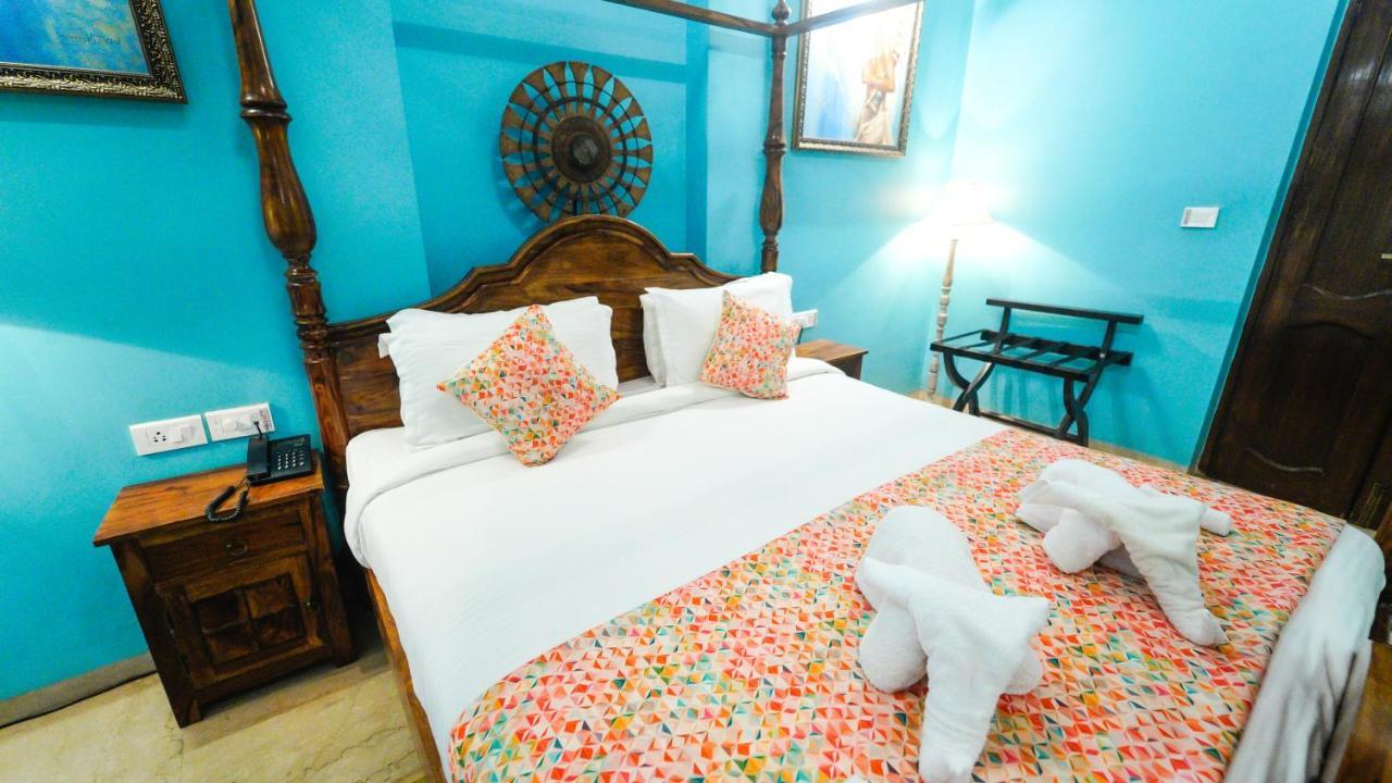 פאנג'י Surya Kiran Heritage Hotel מראה חיצוני תמונה