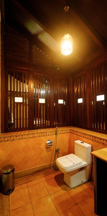 פאנג'י Surya Kiran Heritage Hotel מראה חיצוני תמונה