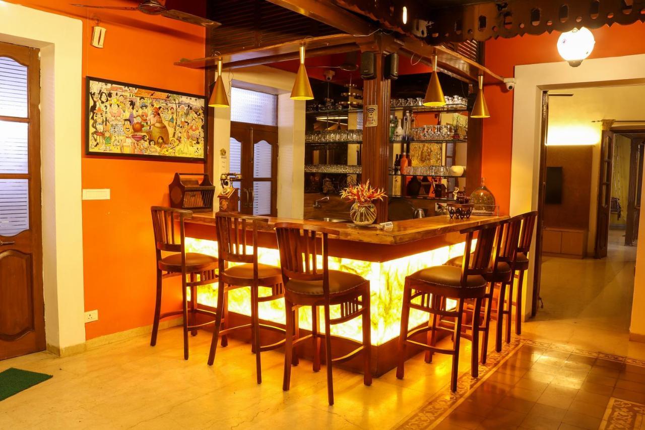 פאנג'י Surya Kiran Heritage Hotel מראה חיצוני תמונה