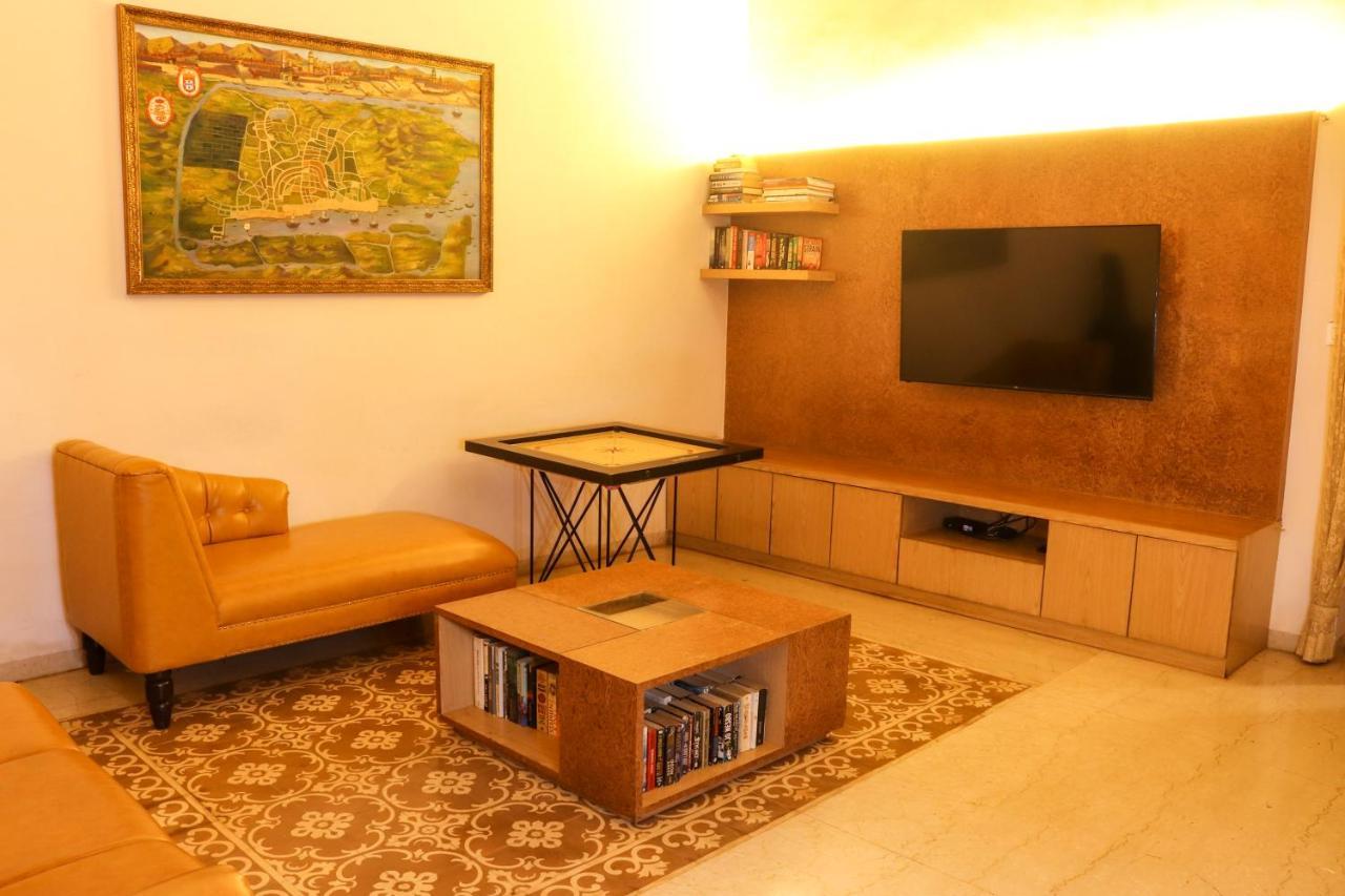 פאנג'י Surya Kiran Heritage Hotel מראה חיצוני תמונה