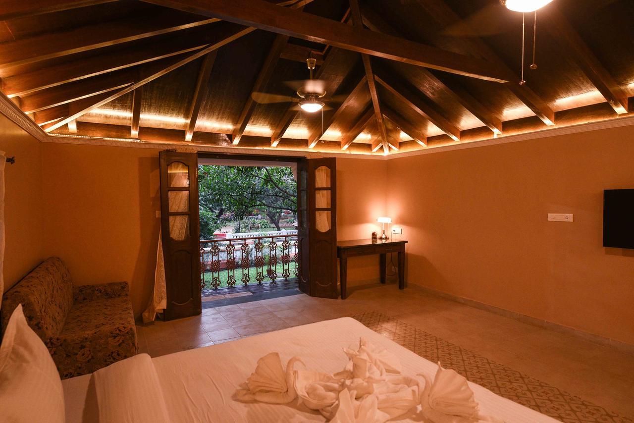 פאנג'י Surya Kiran Heritage Hotel מראה חיצוני תמונה